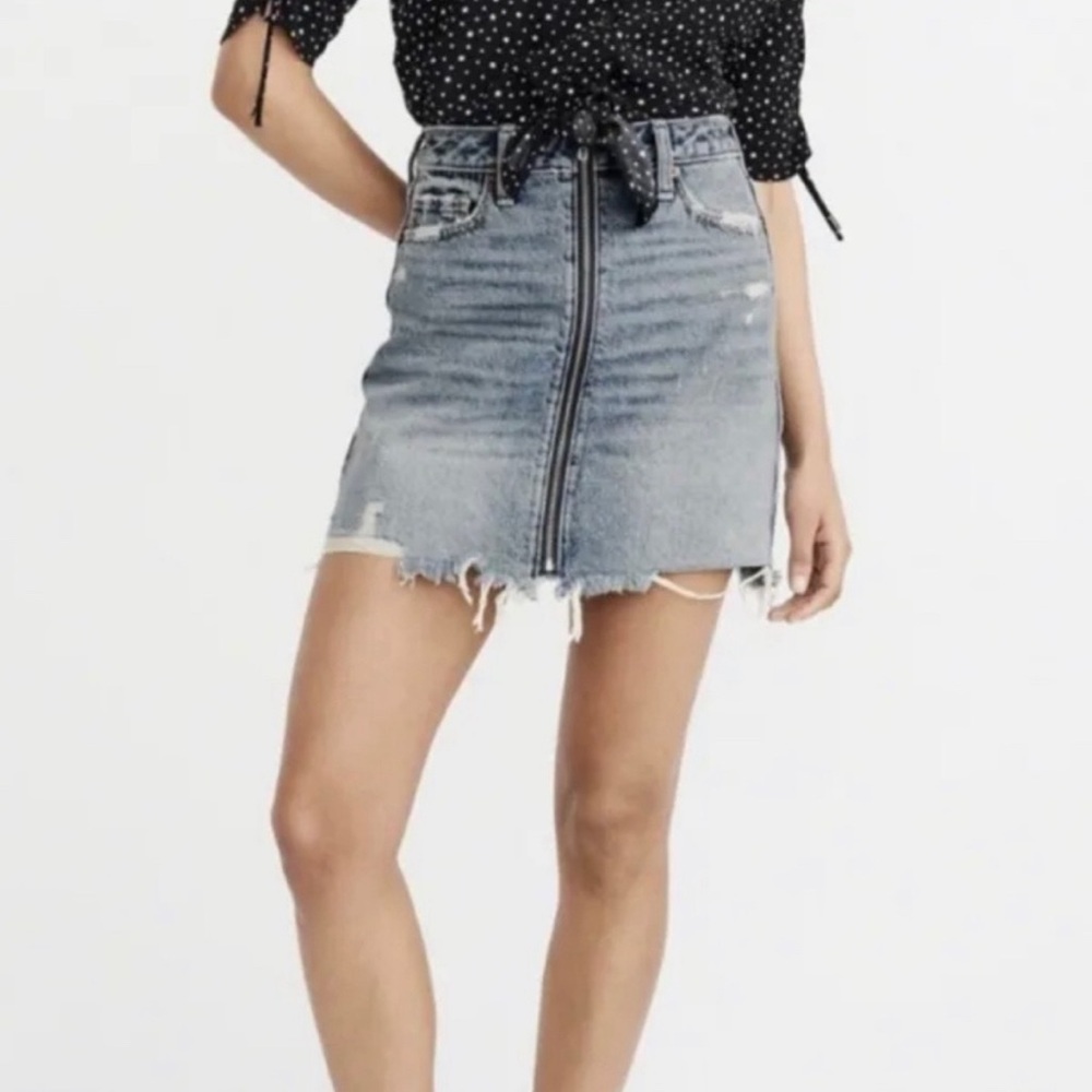 Abercrombie & Fitch Denim Zipper Skirt 25 0